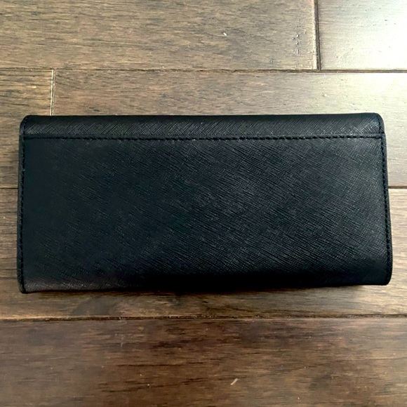 MICHAEL KORS Wallet - Picture 2 of 3
